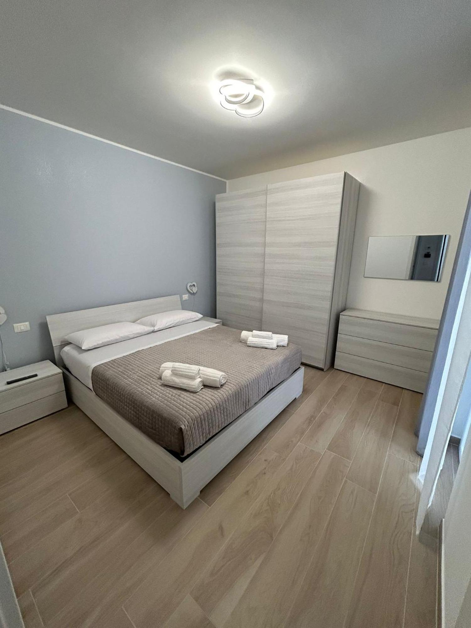 Dimora Rosa Apartment Bari Ngoại thất bức ảnh